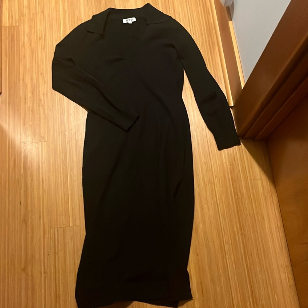 525 America brand black midi knit polo dress in size XS